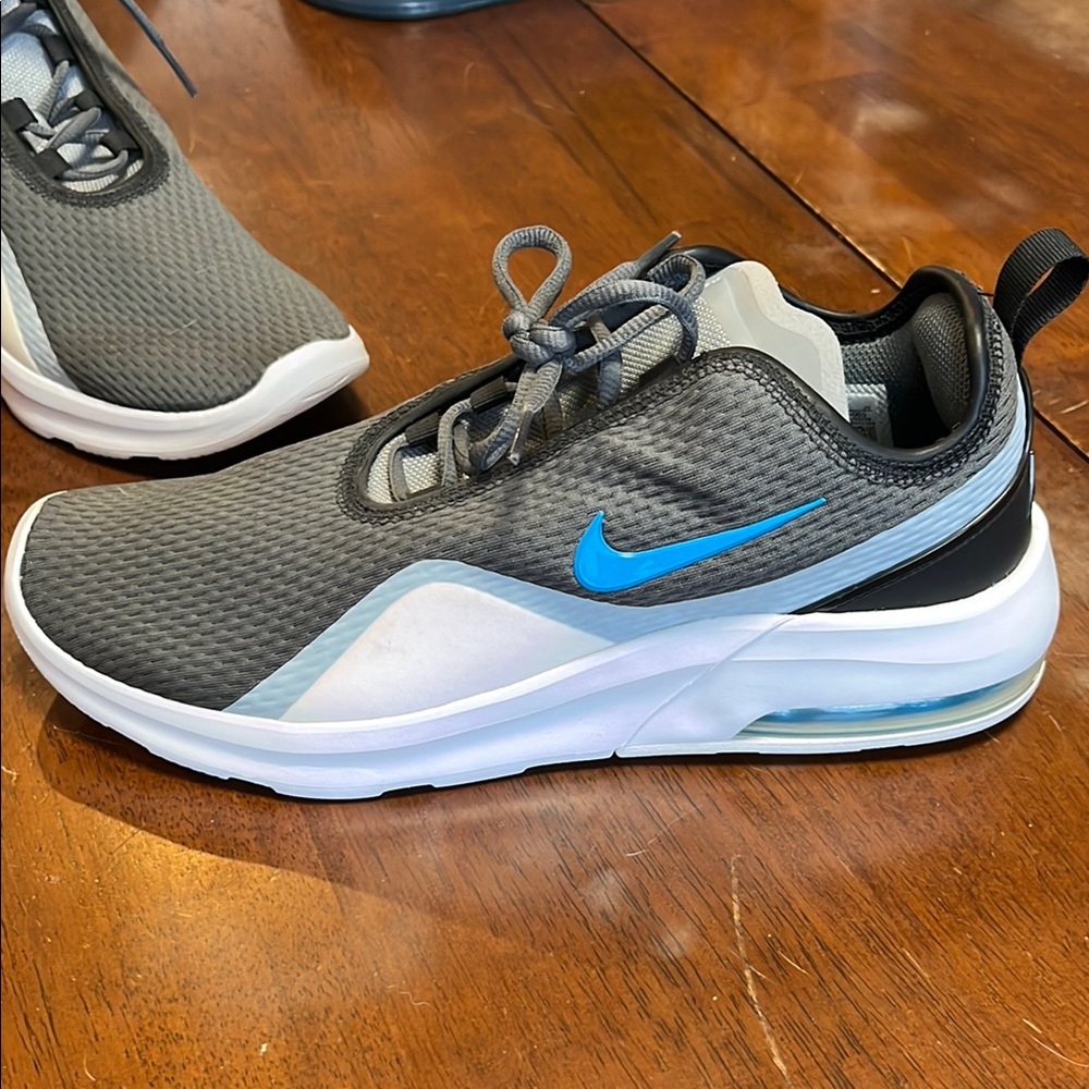 Nike Air Max Gray and Blue Athletic Shoe